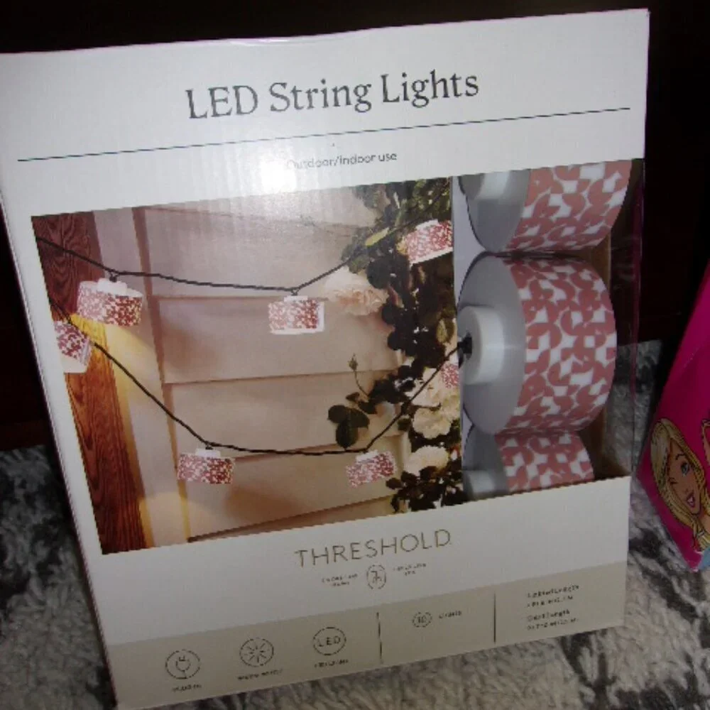 10ct LED Brown Printed Geo Shades Indoor Outdoor Orb and Globe String Lights